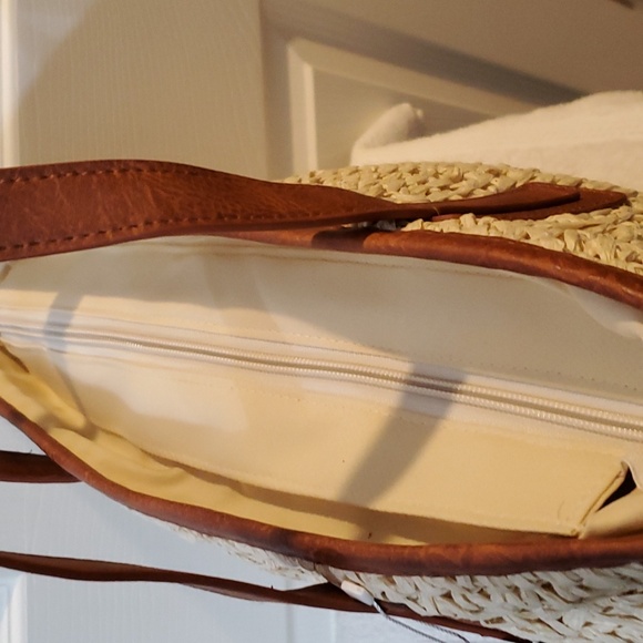 Anna & Elle Straw Handbag tote/ beach bag. NWT - Picture 6 of 6
